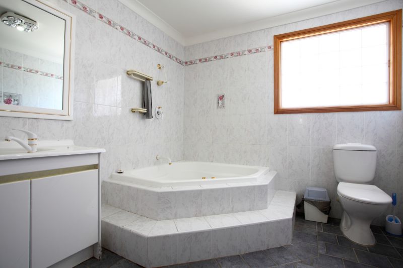 Cost of Bathtub Installation in Newport, KY